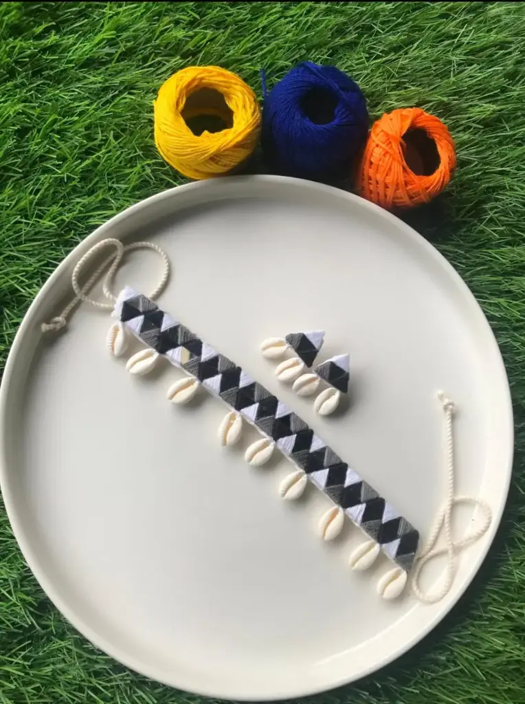 Tri Colour Triangle Choker_502