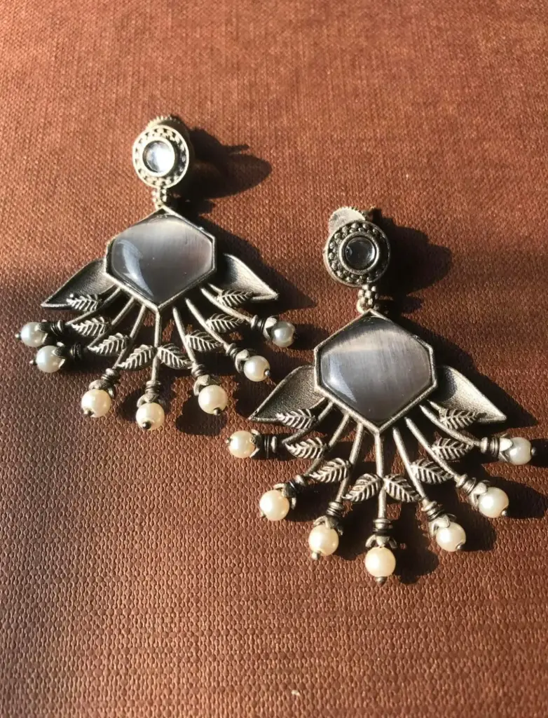 Leaves with peral earrings_504