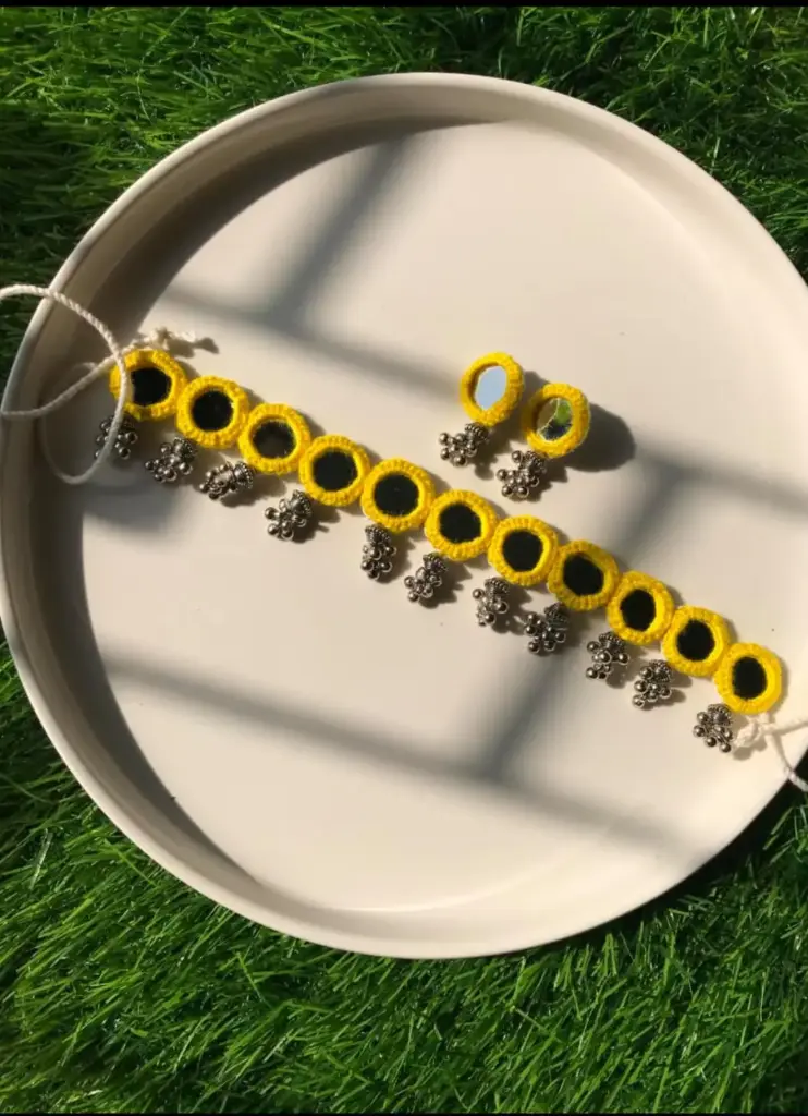 Round Mirror Thread Necklace_507