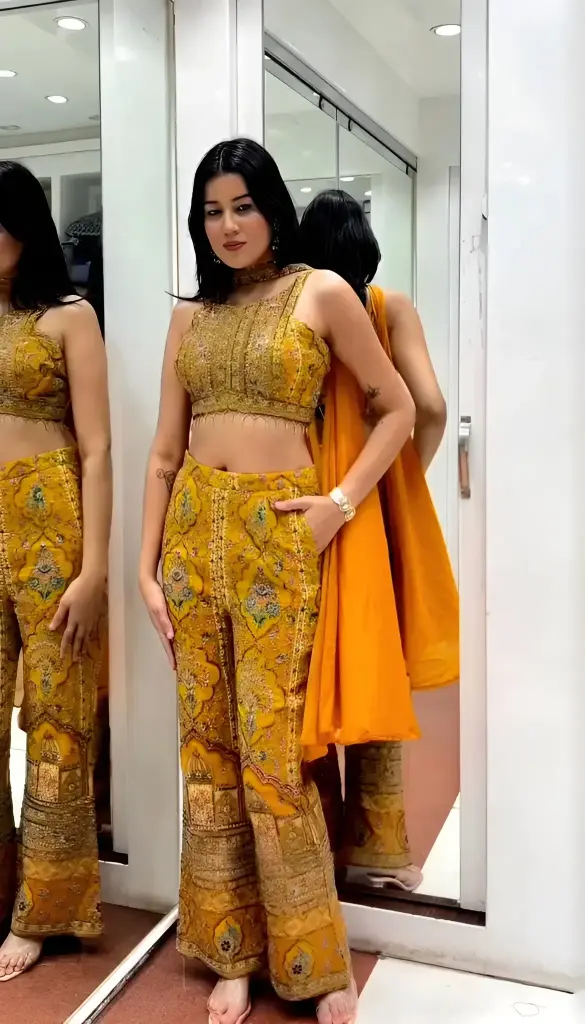 The Mosaic Fusion Sharara Set_571