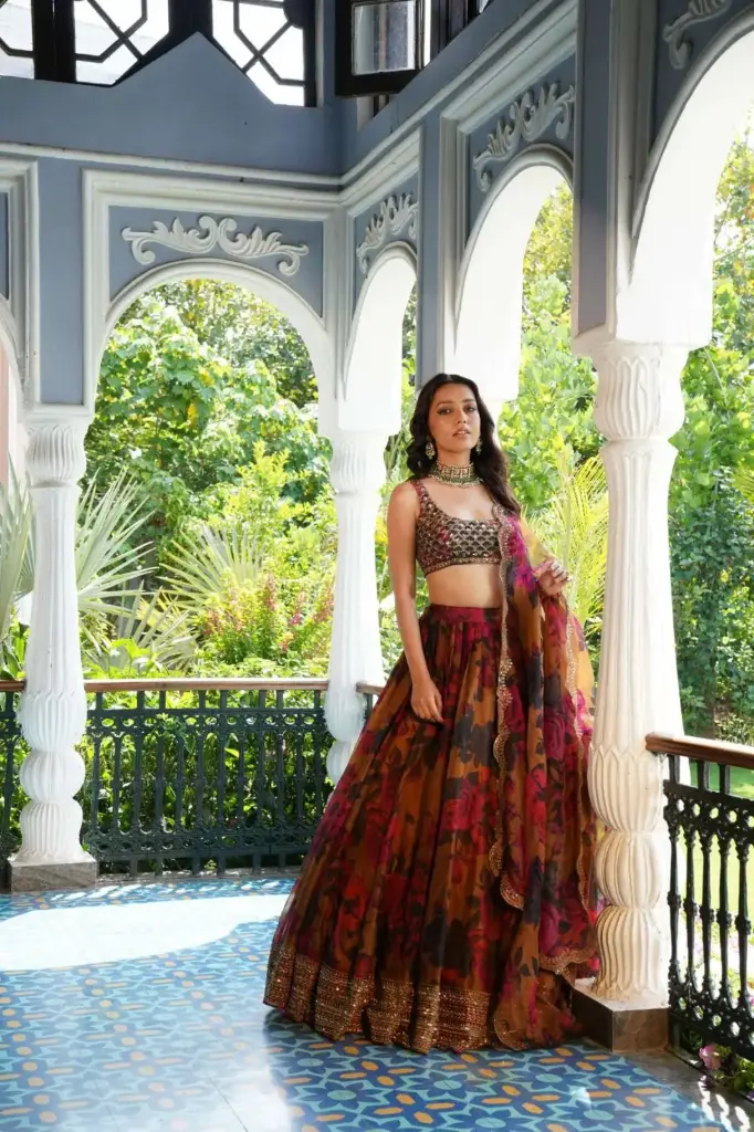 Tabby Orgnza Lehenga Choli_590