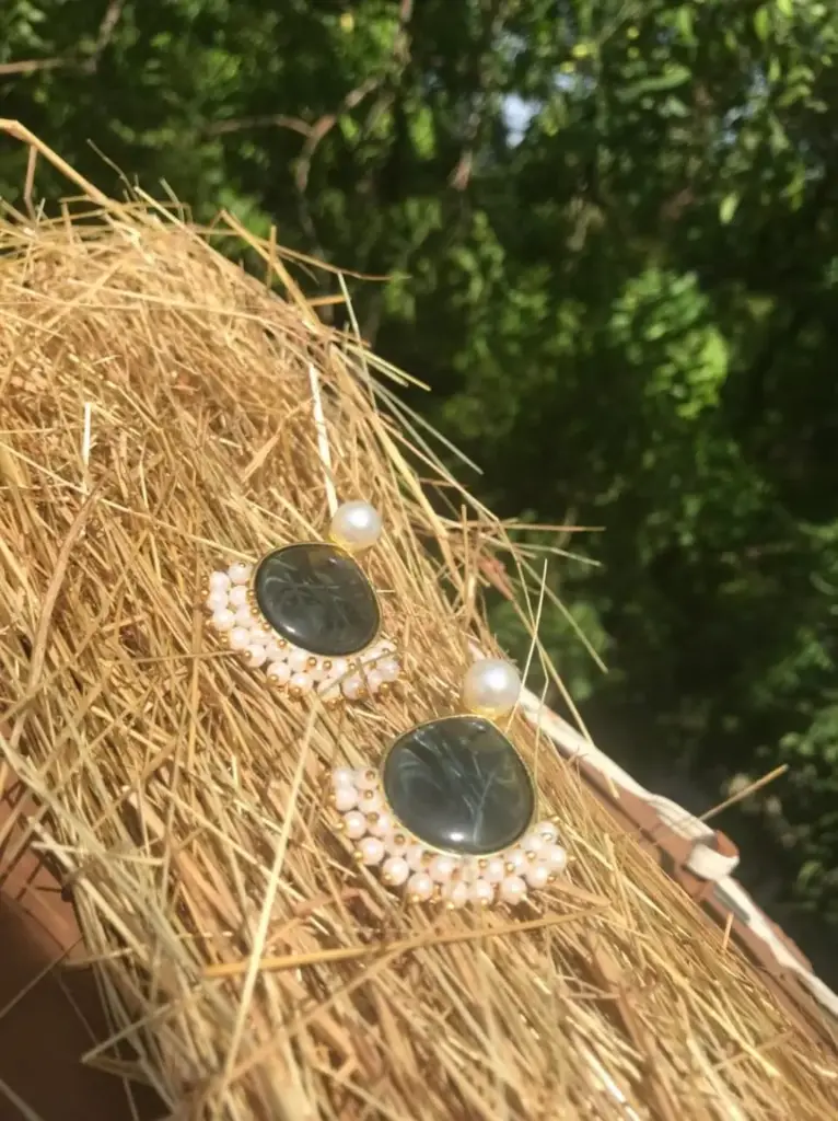 Pearl Drop Earrings_93