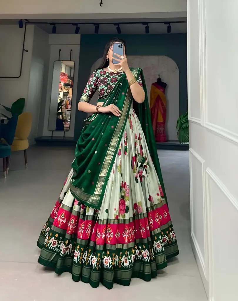 Royal Meenakshi  Chaniya Choli Set_162