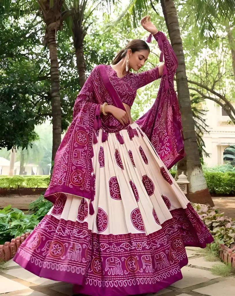 Elegant Bandhani ChaniyaCholi