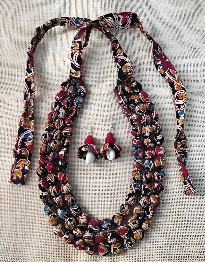 Multi layer Fabric Bead Necklace Set