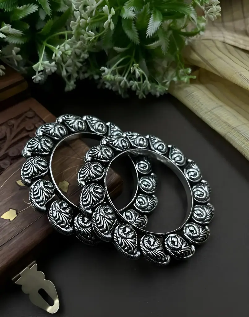 Oxidized Paisley Bangles