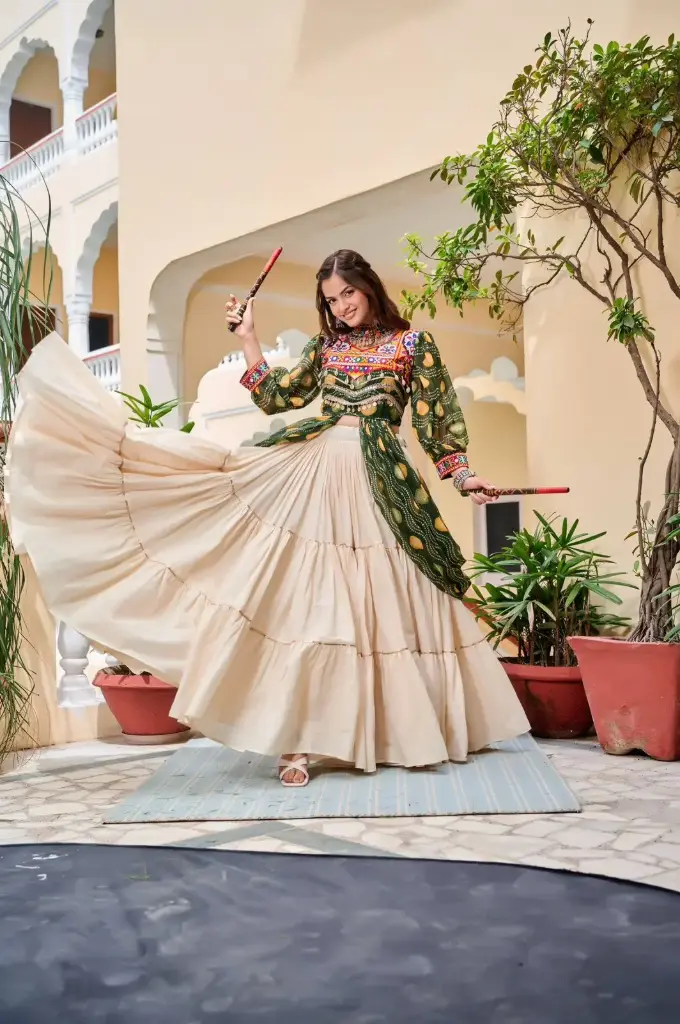  The Multi-Panel Wonder Lehenga Choli_RASRANGINI_340