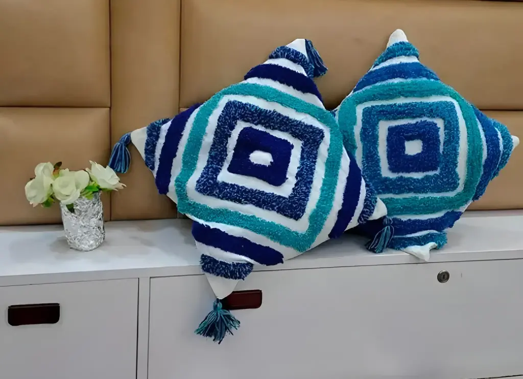 Handcrafted Tufted Cushion Cover – Diamond Pattern with Tassels_380