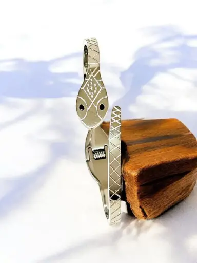 [64] Serpent Silver Elegance Bracelet(I)