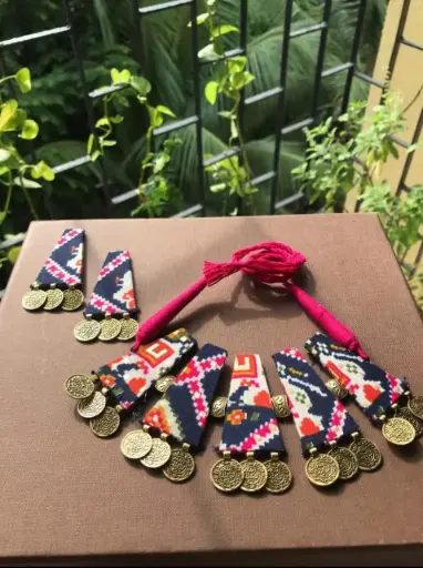 [89] Coin necklace with tarsel earrings_89