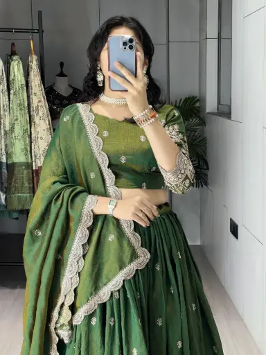 [535] Emerld Green Mahendi Ceremony Lehenga Choli_535