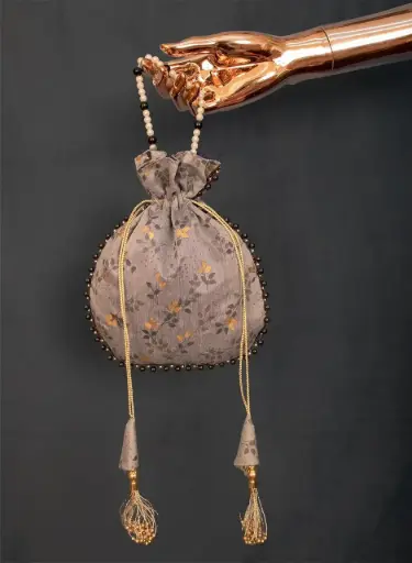 [592] Silk Potli Bags_592