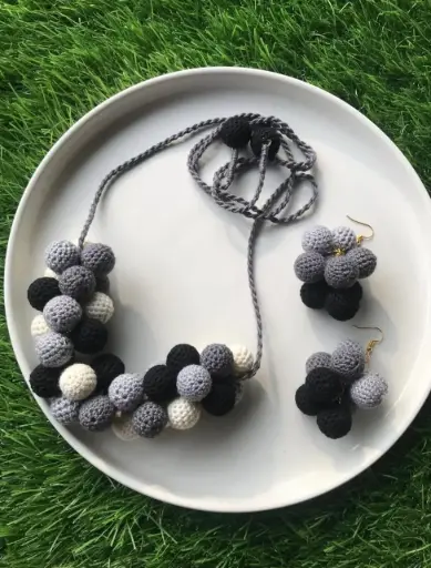 [130] Monochrome Crochet Bead Jewellery Set_130