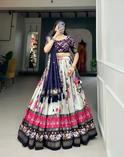 [165] Noor Navy Blossom Chaniya Choli Set_165