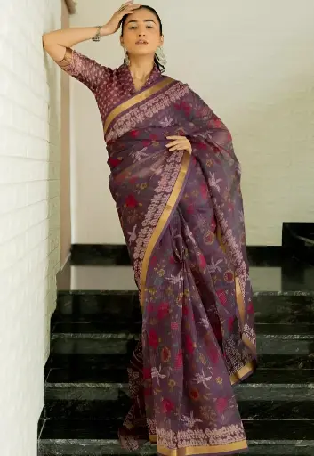 [254] Cotton Chic Elegant Saree