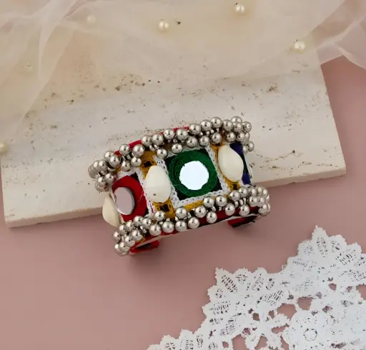 [55] Kutch Shisha & Shell Cuff Bracelet_55
