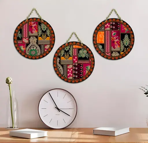 [414] Madhubani Art Wooden Wall Hanging Decoration_414