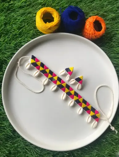 [500] Tri Colour Triangle Choker_500
