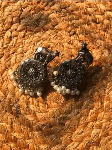 [512] Cow Earrings_512